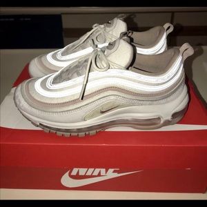 Women Air Max 97 PRM size 8! Vnds worn 2x